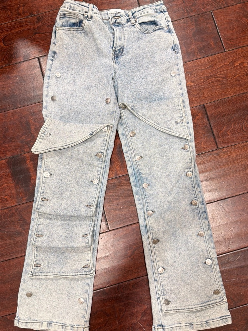 Fashion Nova Light Wash Straight-Leg Cargo Jeans